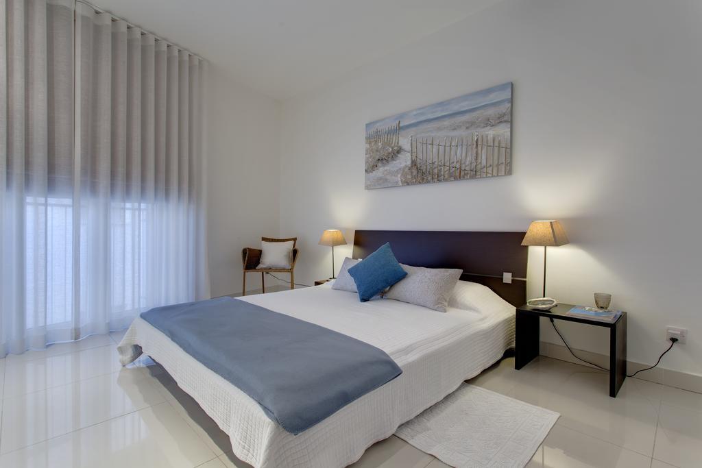 Marvellous Apartment In Tigne Point Sliema Kültér fotó